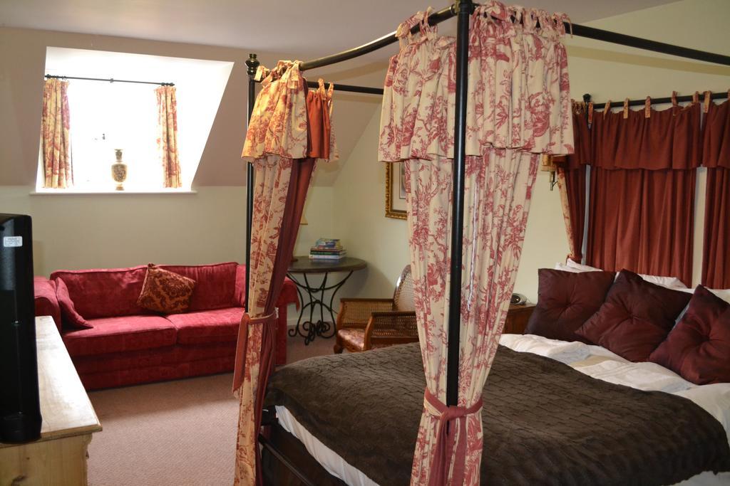 The Mill Arms Hotel Romsey Kamer foto
