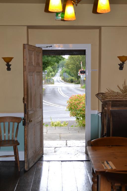 The Mill Arms Hotel Romsey Buitenkant foto